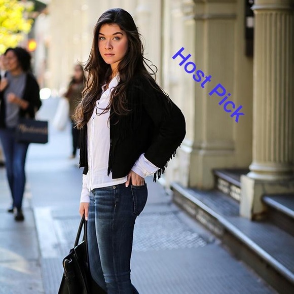 Forever 21 Jackets & Blazers - ✨Host Pick✨NWOT Fringed Lightweight Blazer/Jacket